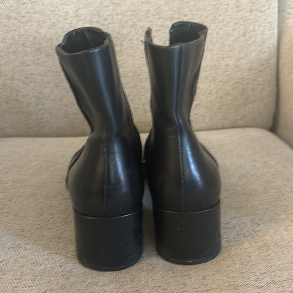 Ecco Shape 35 Block Ankle Boot - size 8 - Picture 4 of 6